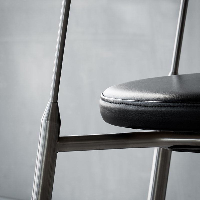 Black leather seat details